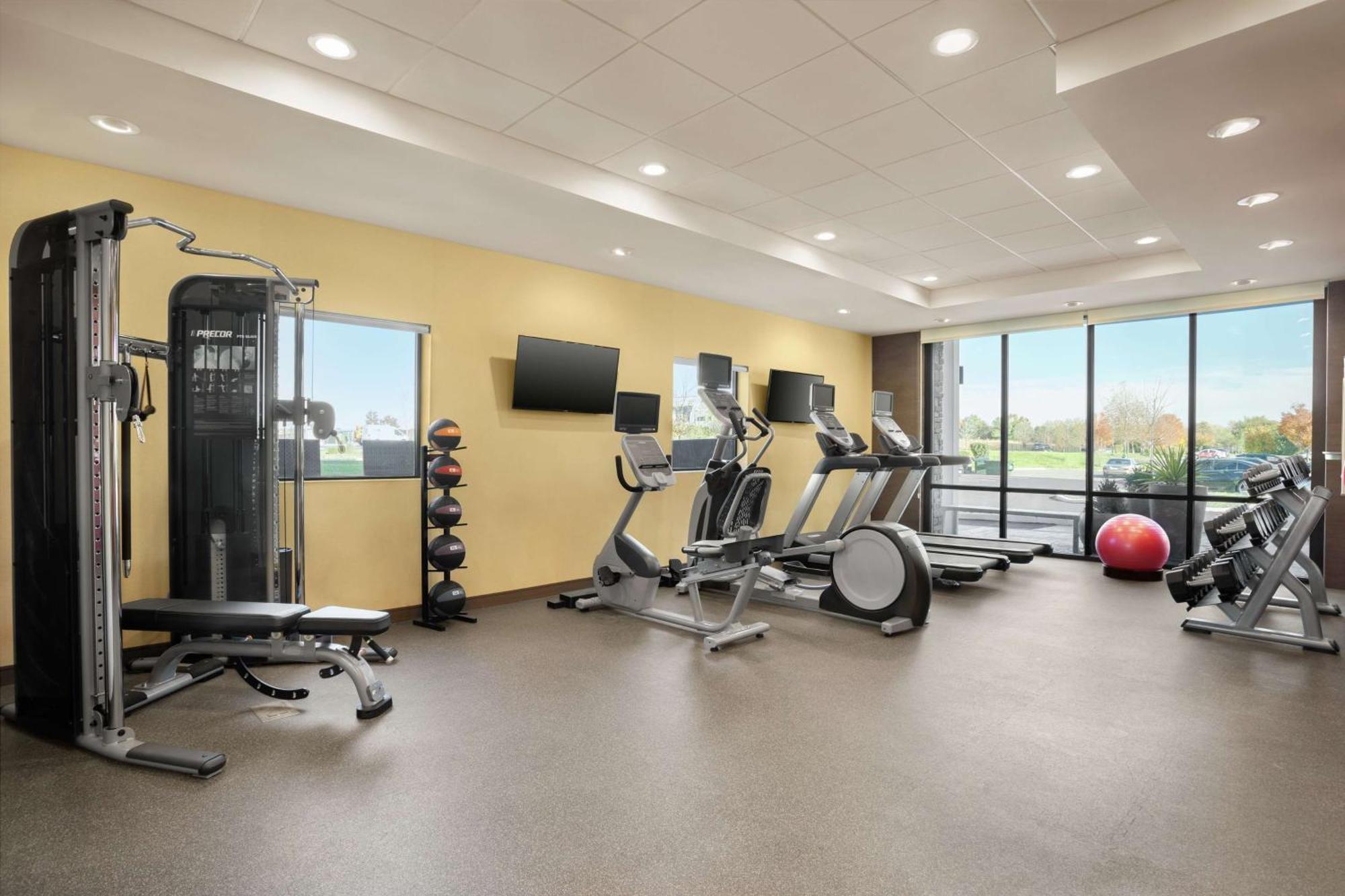 Home2 Suites By Hilton Warminster Horsham מראה חיצוני תמונה
