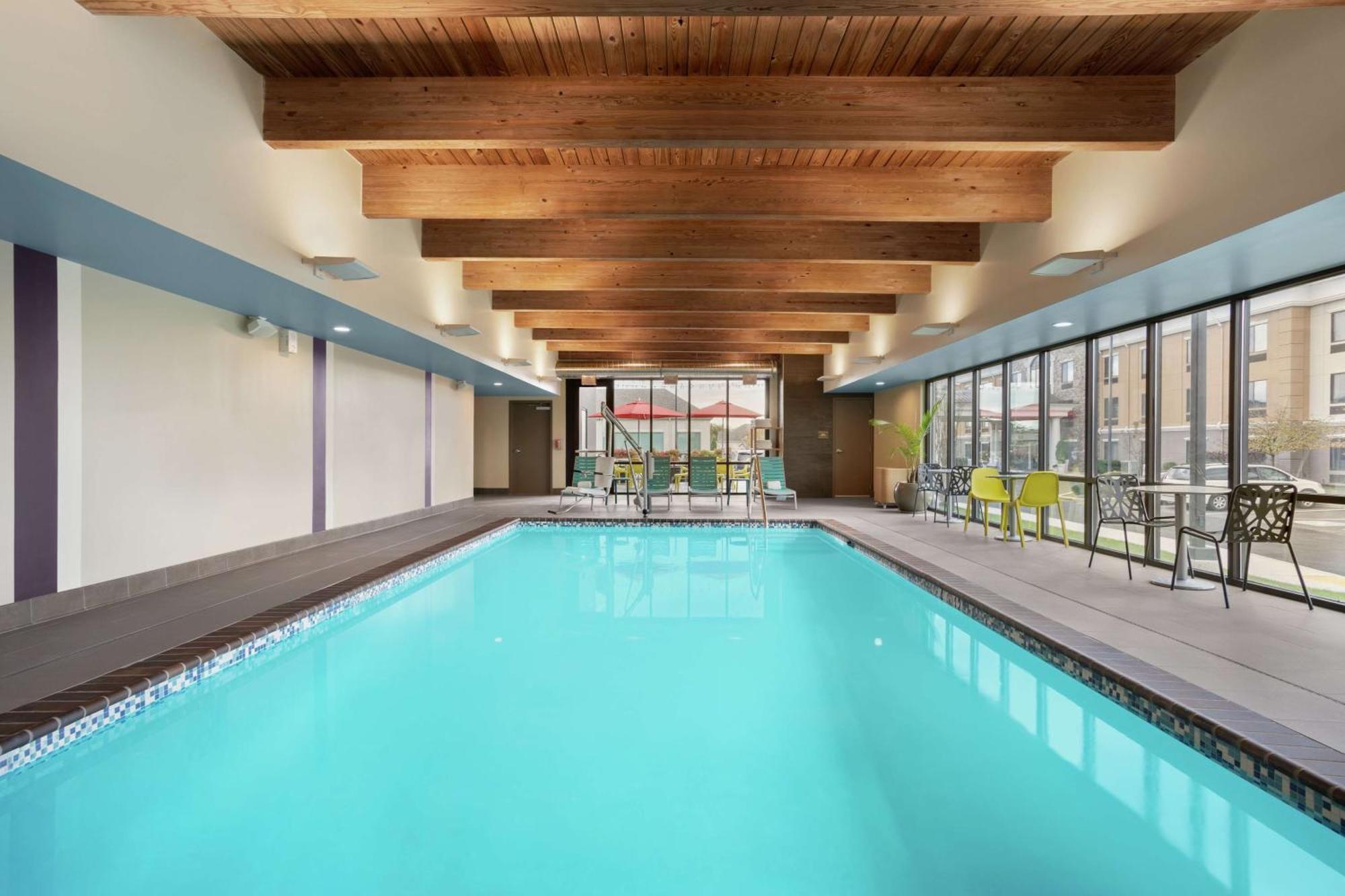 Home2 Suites By Hilton Warminster Horsham מראה חיצוני תמונה