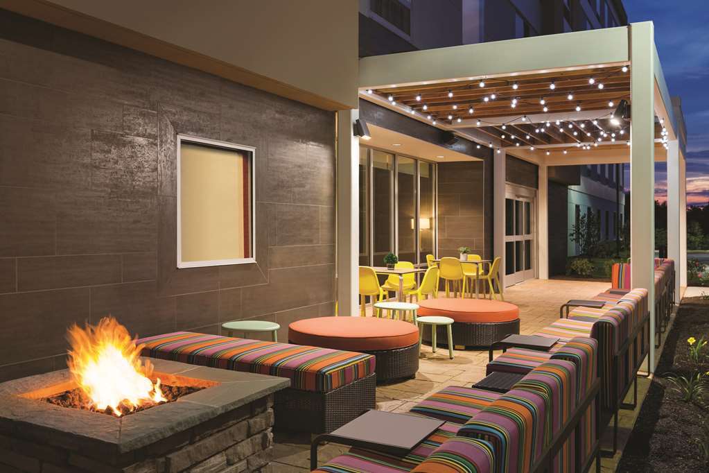 Home2 Suites By Hilton Warminster Horsham מראה חיצוני תמונה